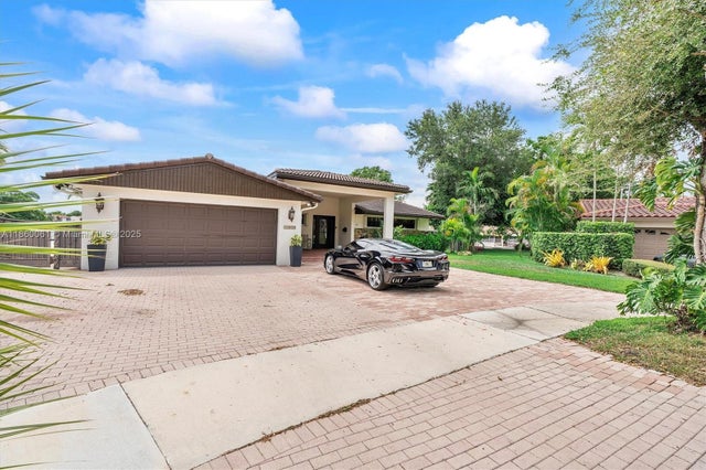 2 of 49 - 14830 Dade Pine Ave, Miami Lakes, FL