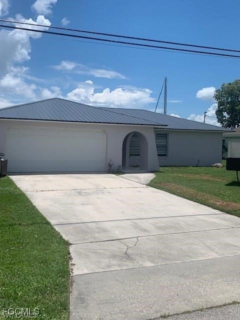 2214 Se 14th Ter, CAPE CORAL