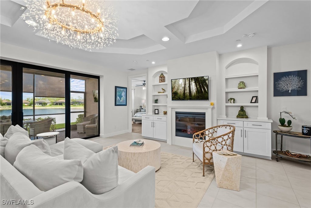 9642 Montelanico Loop 103, Naples