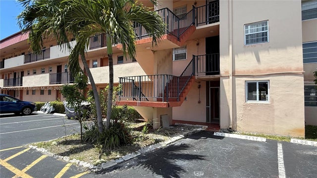 4 of 52 - 19001 Ne 14th Ave 145, Miami, FL