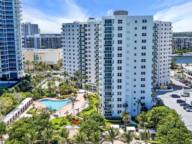 1 of 27 - 3001 S Ocean Dr 403, Hollywood, FL