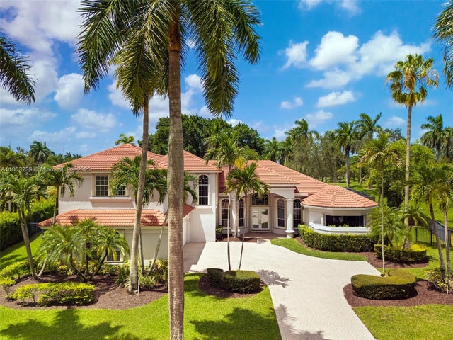 1 of 98 - 2438 Poinciana Ct, Weston, FL