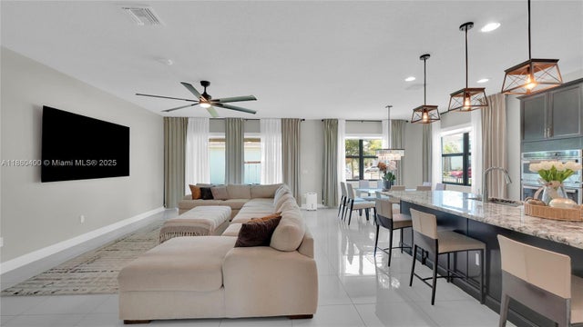 5 of 70 - 7349 Stella Ln, Lake Worth, FL