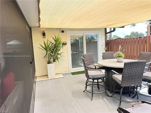 5 of 22 - 5597 Foxlake, Other, FL