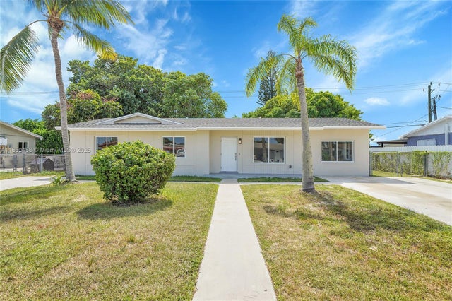 1 of 26 - 14312 Sw 110th Ave, Miami, FL