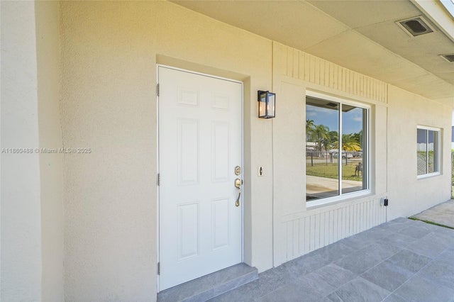 4 of 26 - 14312 Sw 110th Ave, Miami, FL