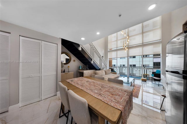 5 of 27 - 253 Ne 2nd St 427, Miami, FL