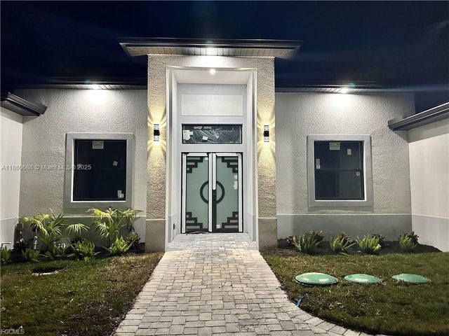 3 of 40 - 302 El Dorado Blvd N, Other, FL