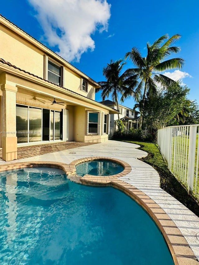 1 of 63 - 1887 Harbor View Cir, Weston, FL
