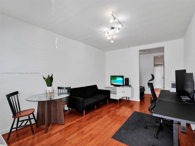2 of 28 - 745 13th St 14, Miami Beach, FL