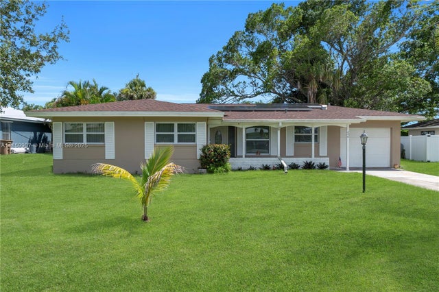 3 of 46 - 246 Se 44th St, Cape Coral, FL