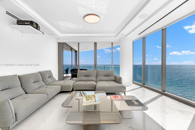 2 of 34 - 15701 Collins Ave 1705, Sunny Isles Beach, FL