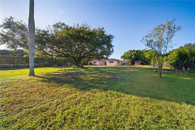 3 of 13 - N/A, Davie, FL