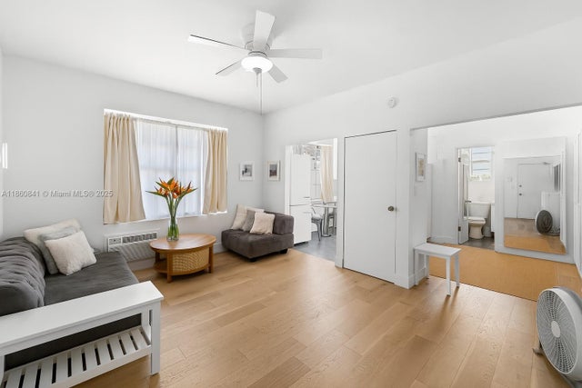 3 of 18 - 1005 Meridian Ave 7, Miami Beach, FL