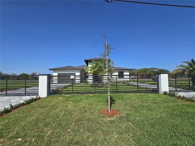 23840 Sw 209th Pl, Homestead