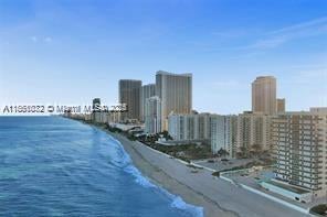 5 of 44 - 3725 S Ocean Dr 1605, Hollywood, FL