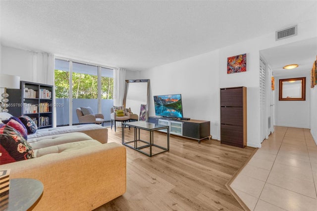 5 of 35 - 2780 Ne 183rd St 109, Aventura, FL