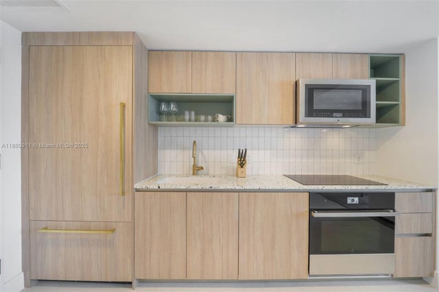 5 of 31 - 601 Ne 1 Avenue 2509, Miami, FL