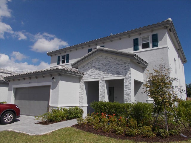 3 of 40 - 879 Se 26th Ter, Homestead, FL