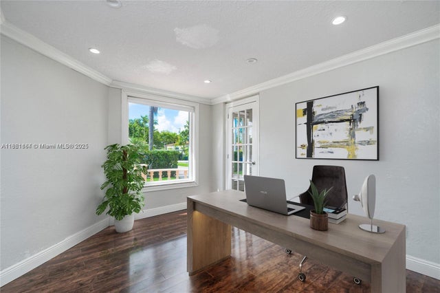3 of 37 - 1365 Sw 18th St, Miami, FL