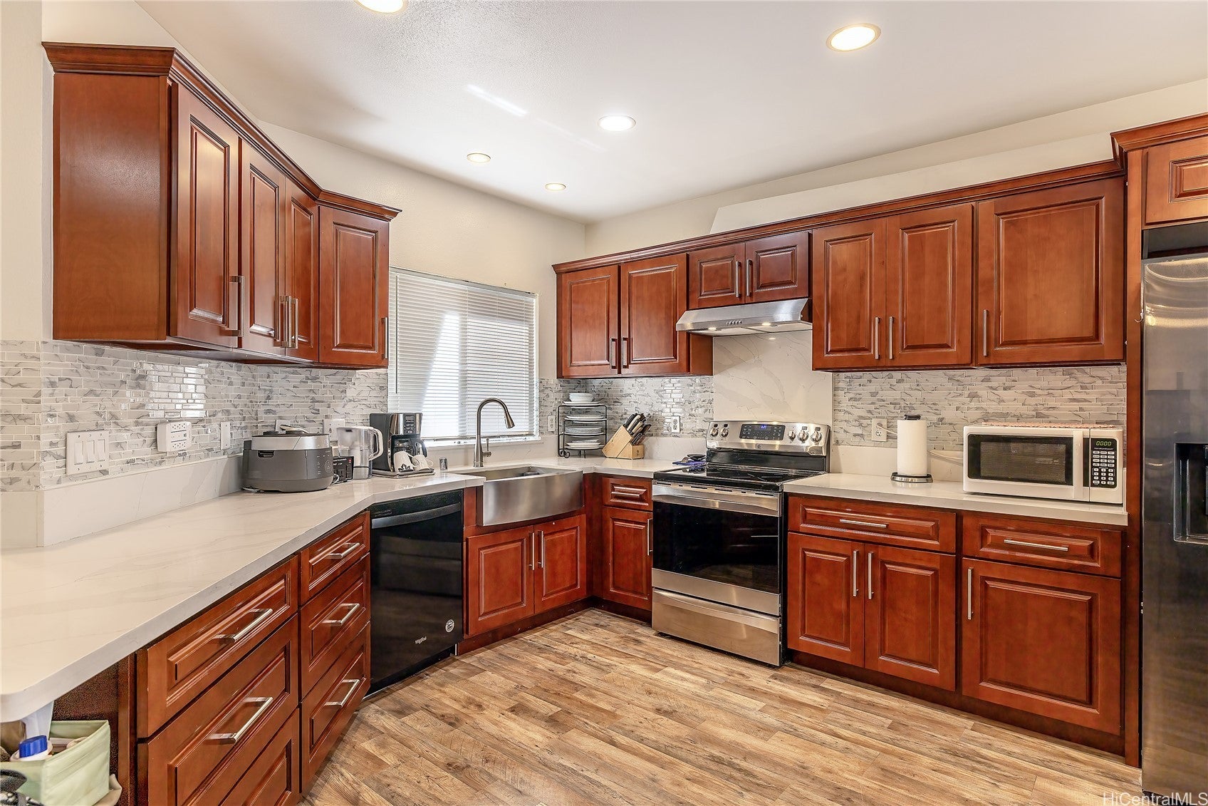 Photo of Listing #202518303