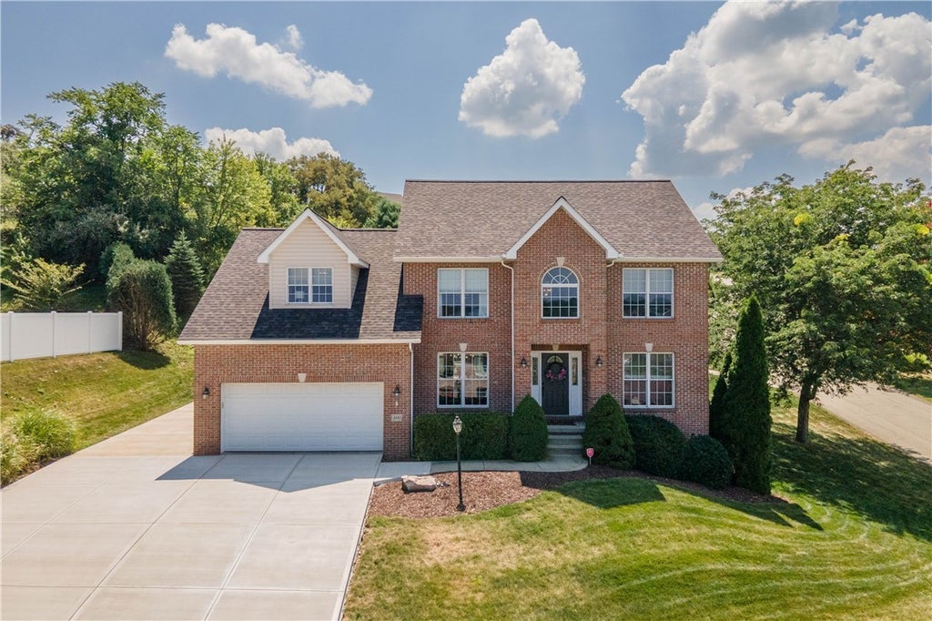 400 Abbey Lane, Rostraver