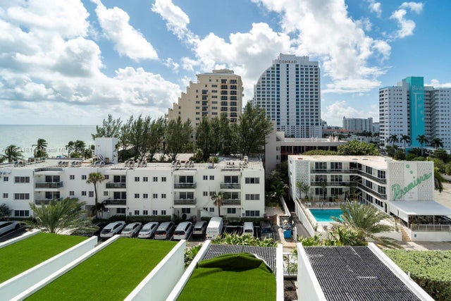 4 of 55 - 701 N Fort Lauderdale Blvd 501, Fort Lauderdale, FL