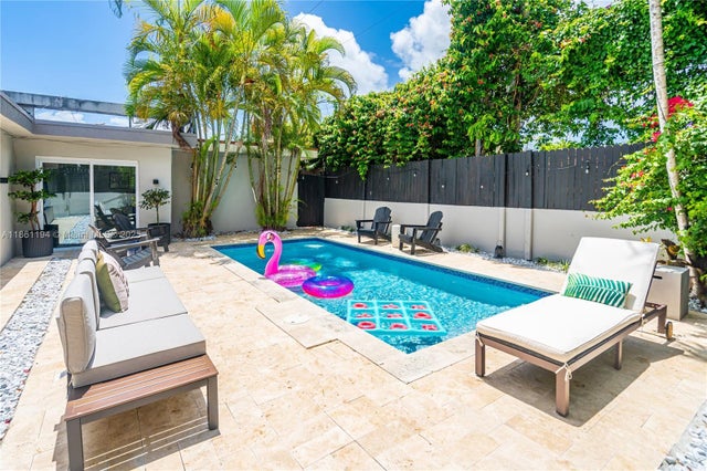 2 of 71 - 520 Sw 22nd Rd, Miami, FL