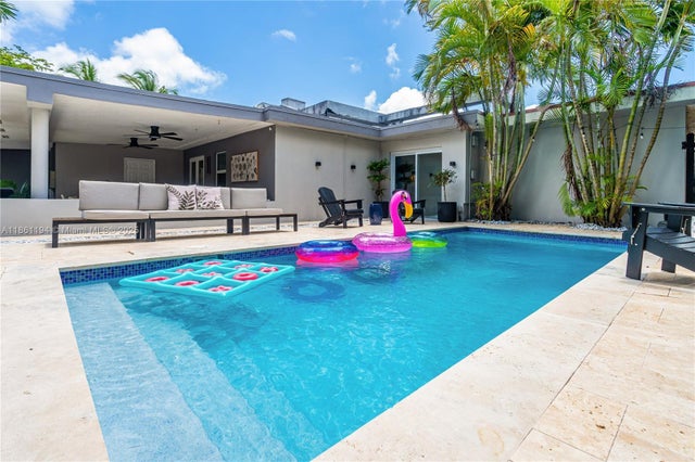 3 of 71 - 520 Sw 22nd Rd, Miami, FL