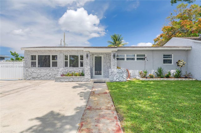 1 of 43 - 17201 Nw 37th Ave, Miami Gardens, FL