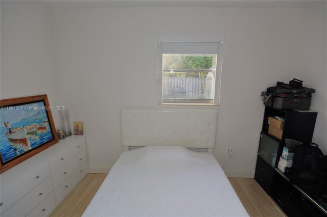 5 of 24 - 1330 N 69th Ave, Hollywood, FL