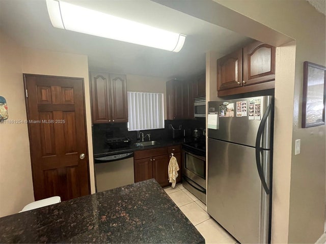 4 of 17 - 6900 Sw 39th St 207j, Davie, FL