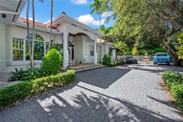 5 of 68 - 5750 Sw 67th Ave, Miami, FL