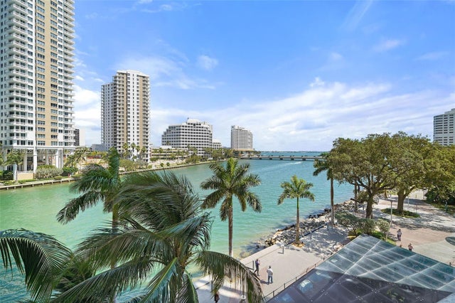 2 of 6 - 495 Brickell Ave 402, Miami, FL