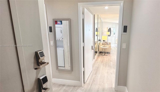 4 of 60 - N/A, Sunny Isles Beach, FL