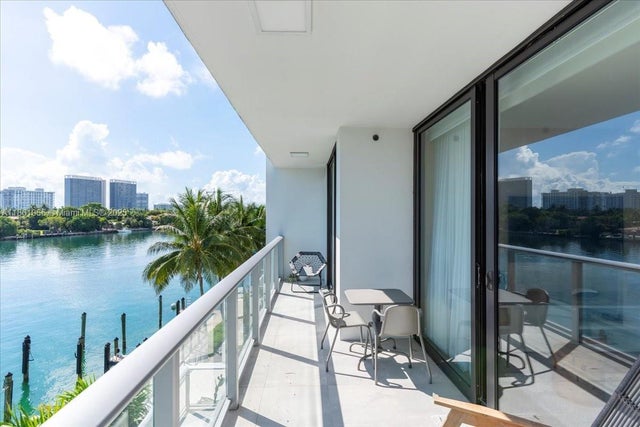 4 of 45 - 10201 E Bay Harbor Dr 304, Bay Harbor Islands, FL