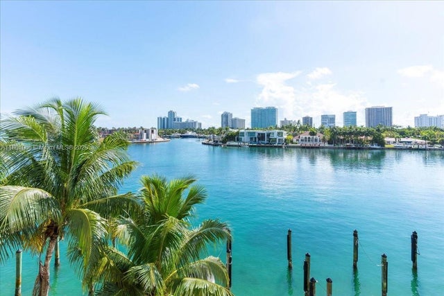 5 of 45 - 10201 E Bay Harbor Dr 304, Bay Harbor Islands, FL