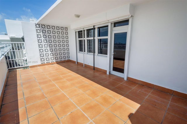 2 of 6 - 4747 Collins Ave Ph04, Miami Beach, FL