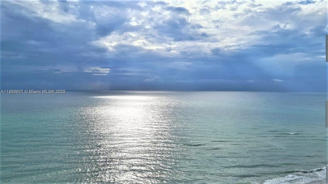 3 of 28 - 3140 S Ocean Dr 1705, Hallandale Beach, FL