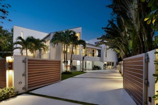 Photo of Listing #A11861399