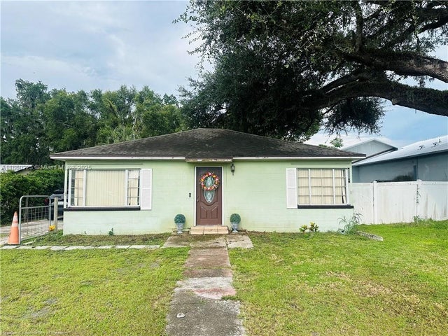 1 of 12 - 614 N Florida Ave, Other, FL