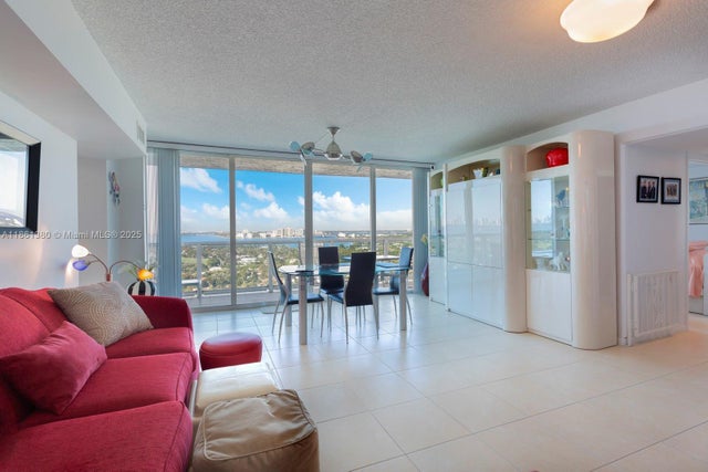 3 of 26 - 5900 Collins Ave 2105, Miami Beach, FL