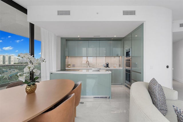 5 of 17 - 18975 Collins Ave 505, Sunny Isles Beach, FL