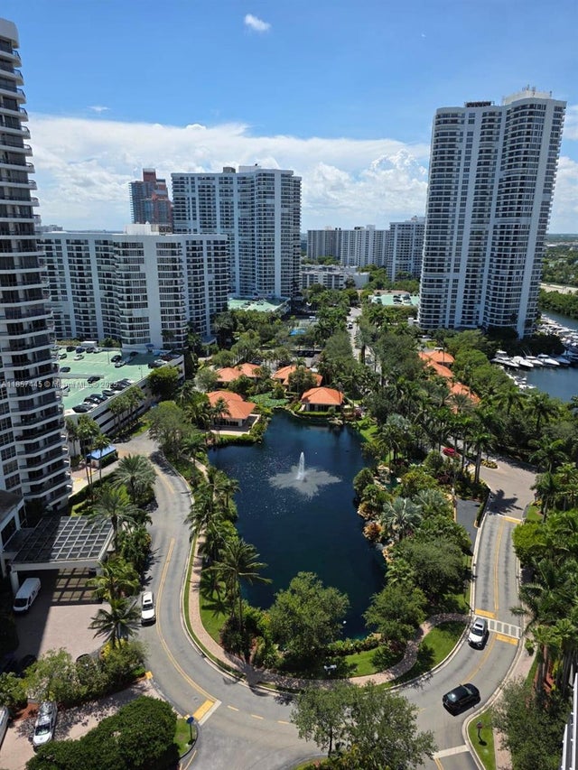 2 of 14 - 19195 Ne 36th Ct 2103, Aventura, FL