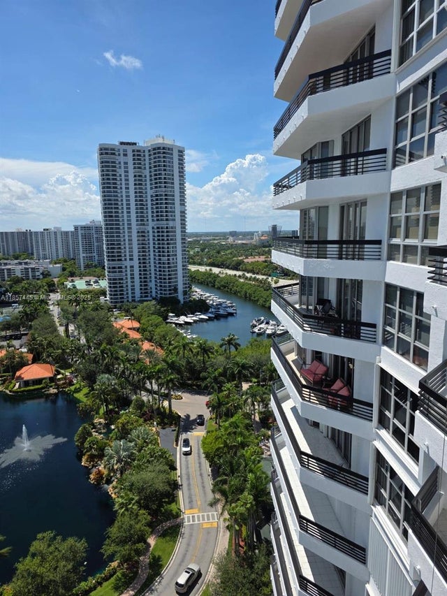 3 of 14 - 19195 Ne 36th Ct 2103, Aventura, FL