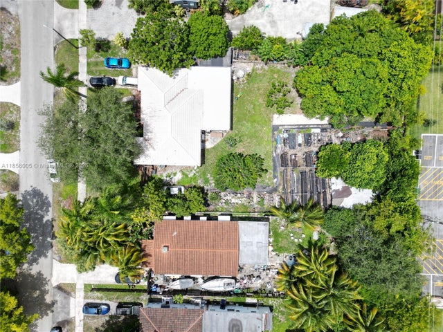 5 of 25 - 2527 Fillmore St, Hollywood, FL