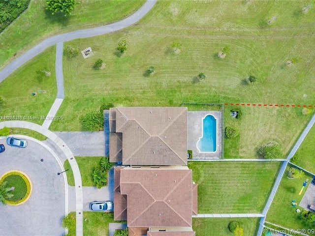 2 of 17 - 19220 Ne 9th Pl, Miami, FL