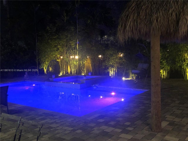 2 of 14 - 1900 Keystone Blvd, North Miami, FL