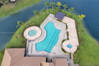 Photo of Listing #A11861602