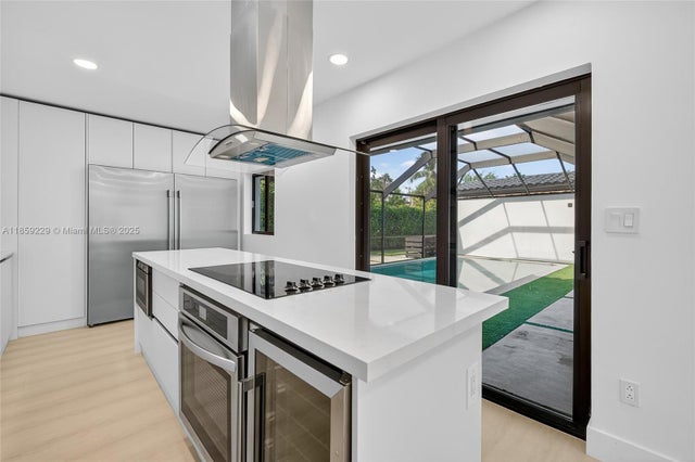 5 of 28 - 6431 Sw 109th Ct, Miami, FL